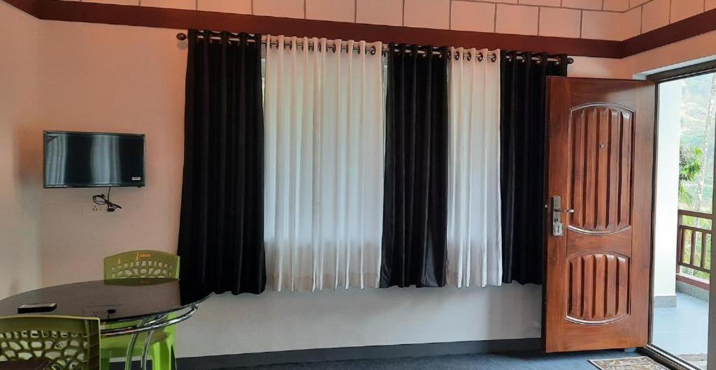 Linn View Home Stay מונאר מראה חיצוני תמונה